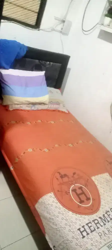 Kasur Busa + nempel pala Divan Mines bahan jahitan Luar robek