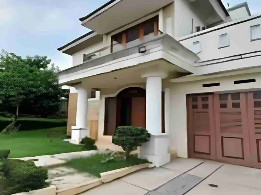 Rumah 2 Lantai Luas 325m di Griya Loka BSD