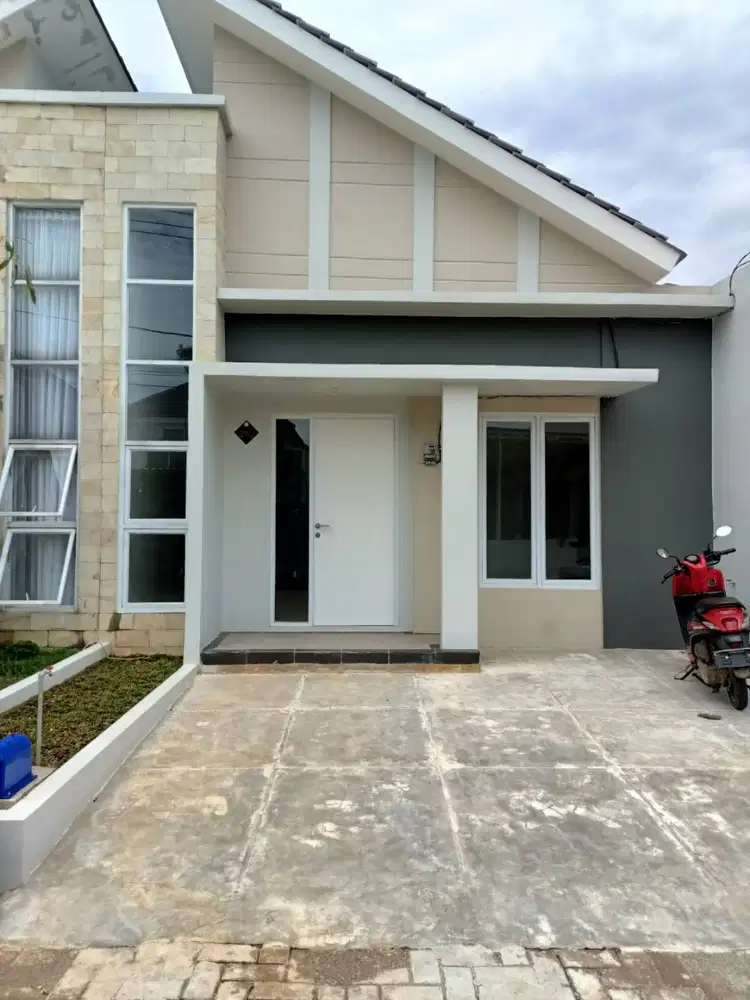 Rumah over kredit Cicilan 4 Jutaa dekat Jalan Raya parung