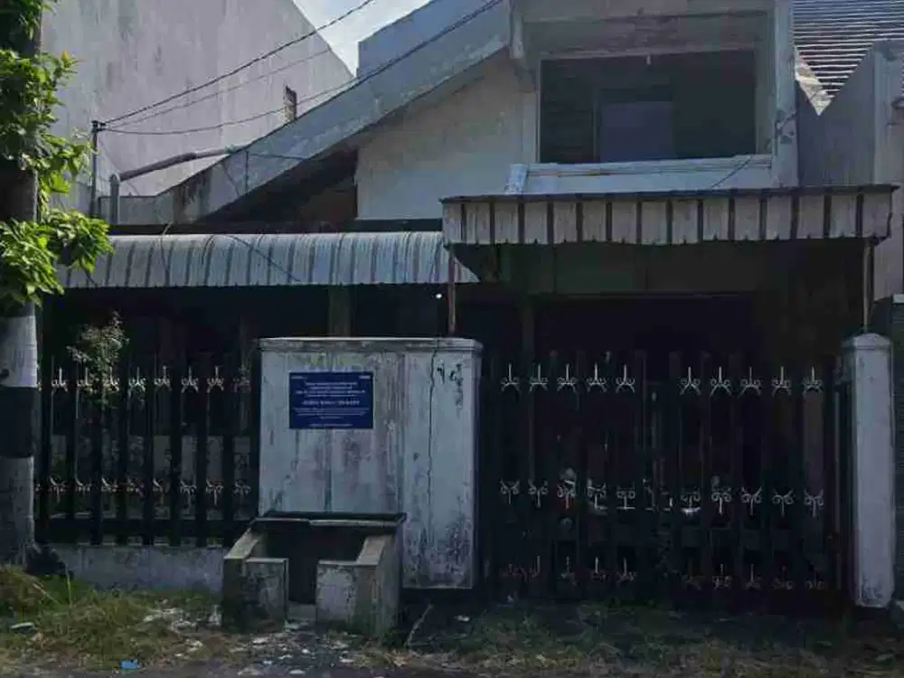 DIJUAL RUMAH 
JLN  : BRATANG JAYA XVIII/14
KEL. : BARATAJAYA
KEC  : GUBENG
KAB  : SURABAYA