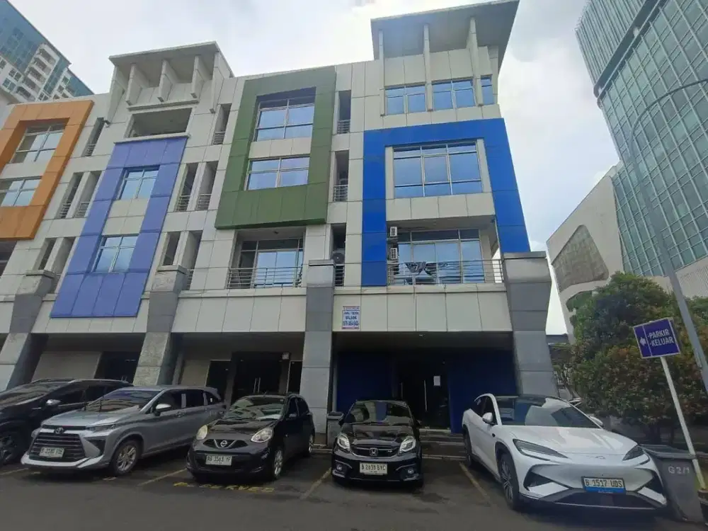 DIJUAL DAN DISEWAKAN Ruko Full Furnish Kirana Boutique Office Hadap Jalan Raya  Boulevard Kelapa Gading Jakarta Utara