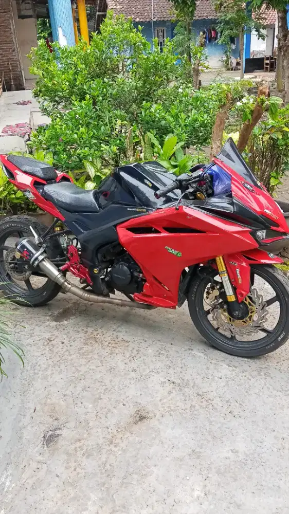 Jual motor cb 150 r old modif CBR 250R