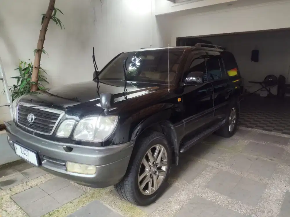 Toyota Cygnus at 2001