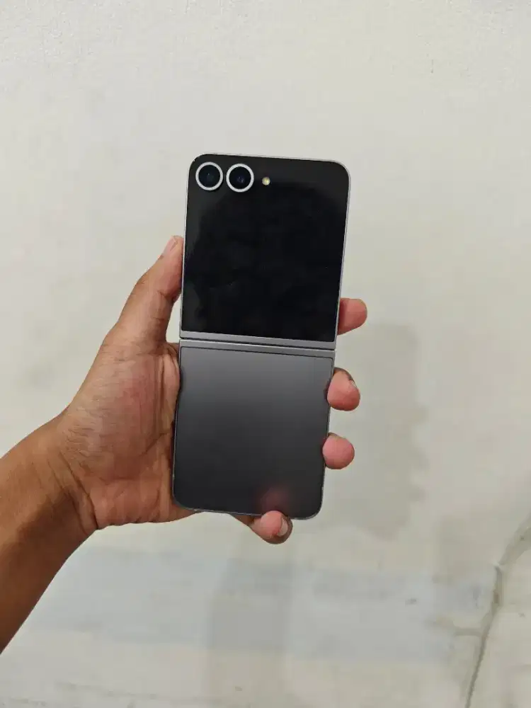 Samsung Galaxy Z Flip 6 12/512