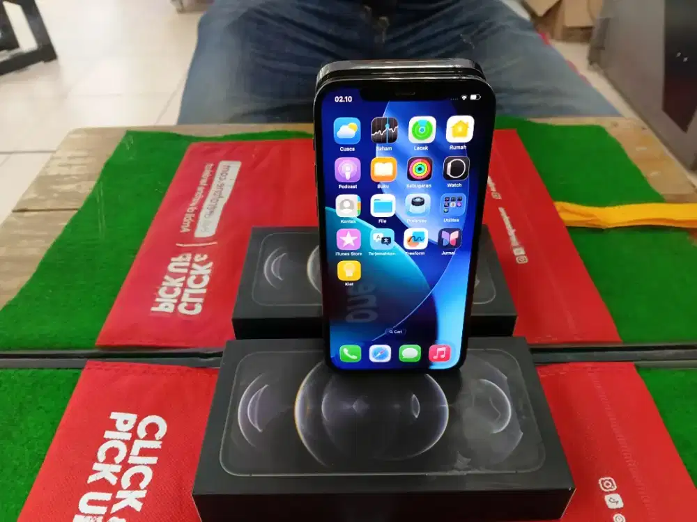 Iphone 12 Pro 128 resmi Ibox mulus lengkap normal