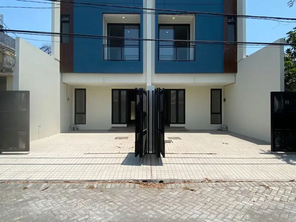 Rumah Minimalis Baru Gress, Cluster Jeruk Pondok Chandra Indah, dekat Club house