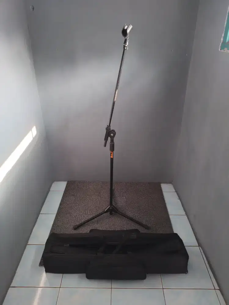 STAND MIC BLACK SPIDER DAN GIGBAG