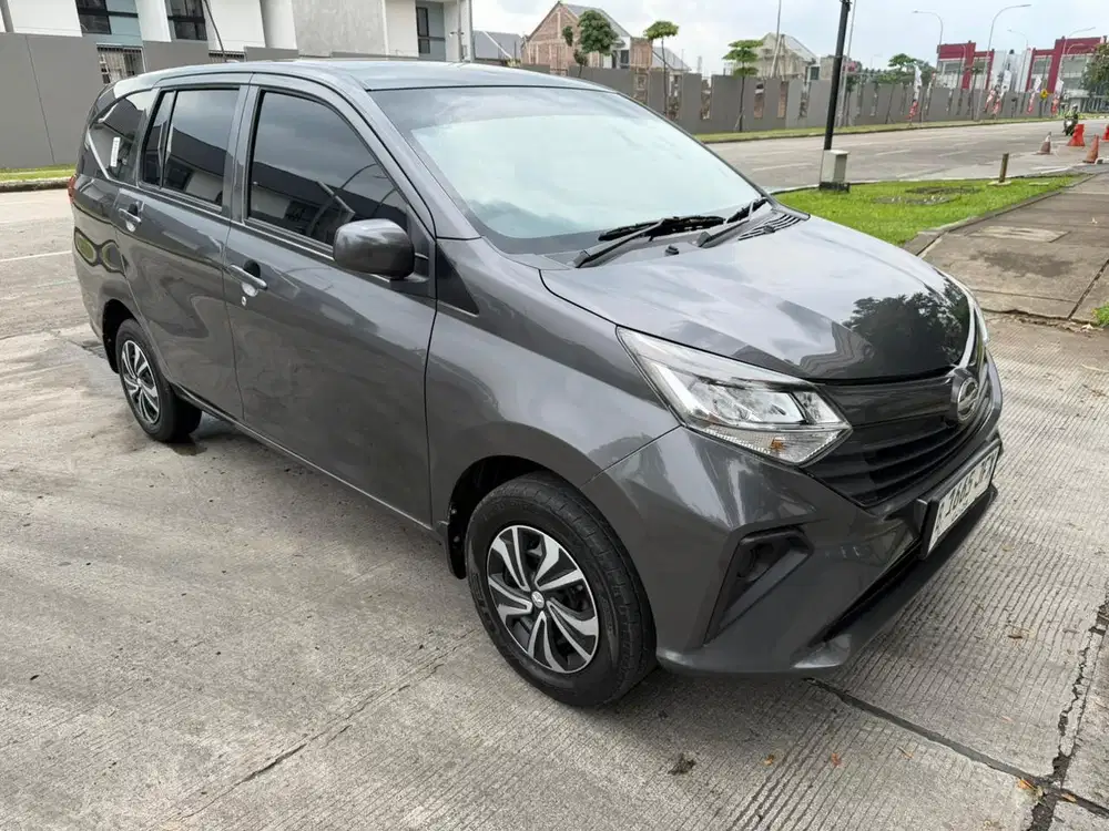 sigra manual mt 2024 km low