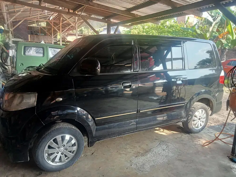 Suzuki APV Arena 2012 Bensin