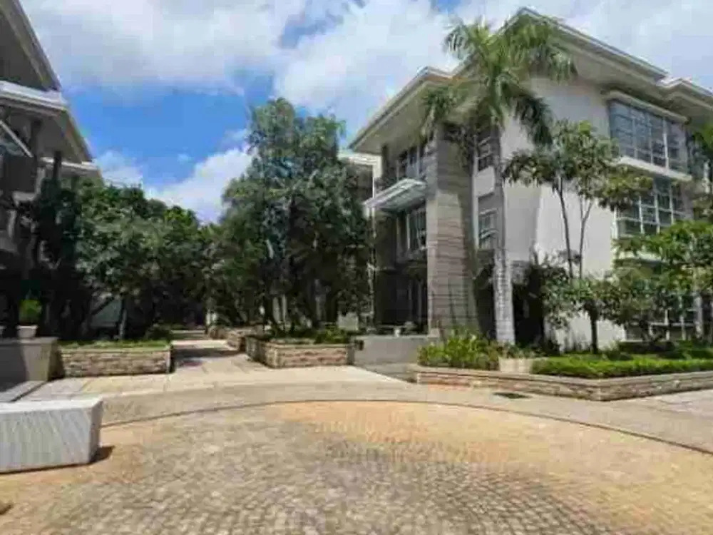 Rumah Mewah cbd Pluit 4 Lantai Huk Jual Cepat