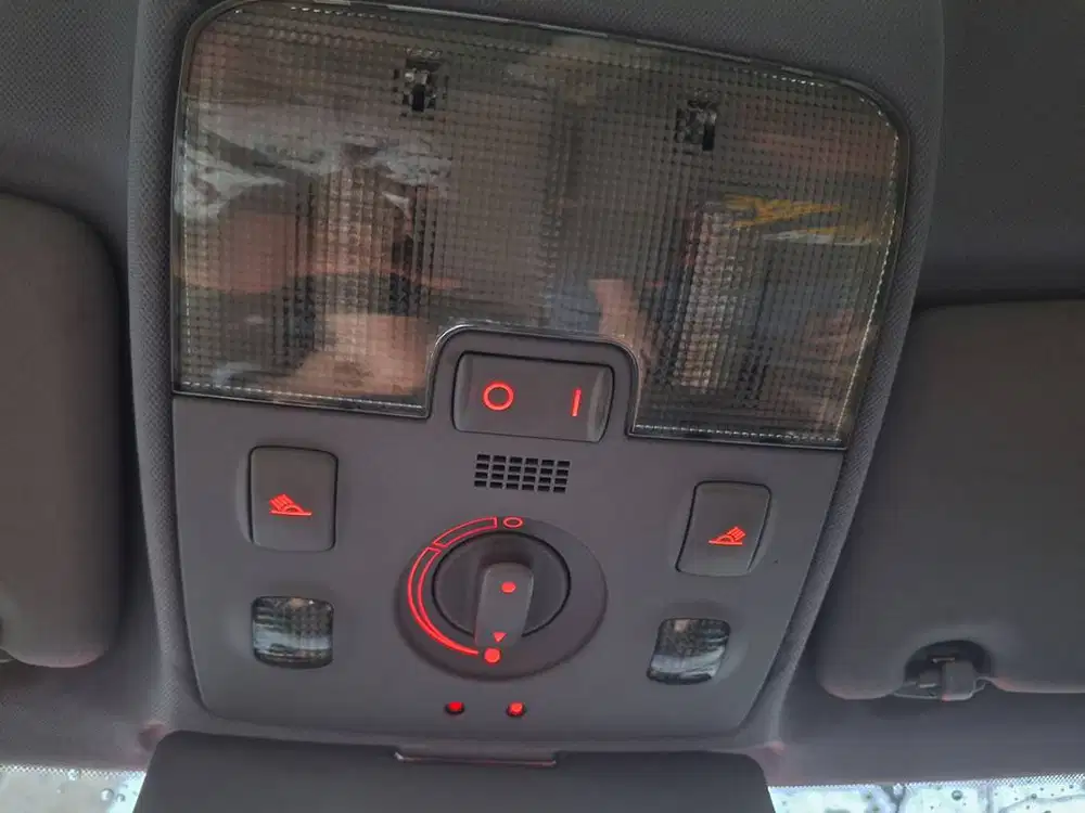 2002 Audi A4 SE SUNROOF Jok Kulit Sport Steering Org Km 85 rb Rec ATPM