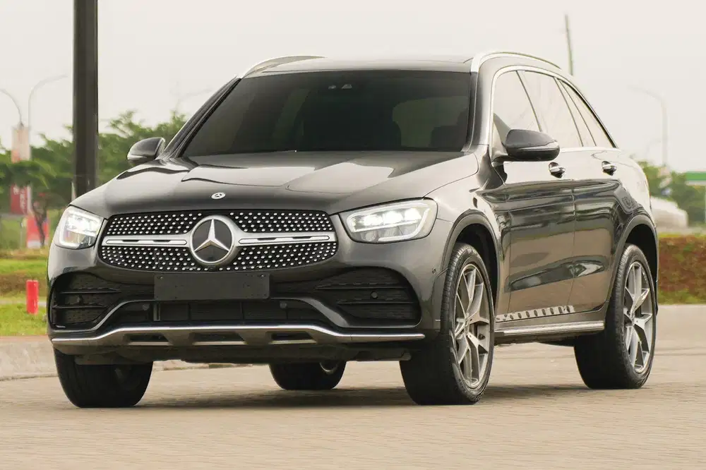 Silent Wealth! Mercedes Benz GLC200 AMG Facelift 2020 Low Odo! C300 x3