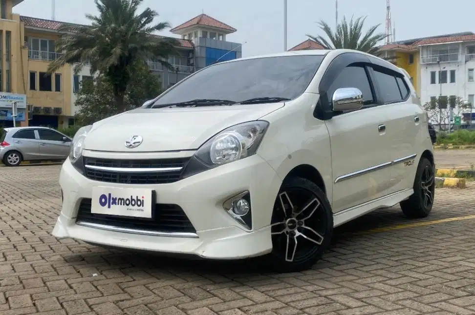 Garansi Mesin 1th Toyota Agya 1.0 G TRD Sportivo Bensin-MT Putih 2015