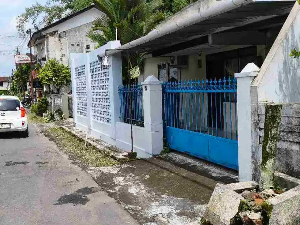 DIJUAL RUMAH DEKAT KALINEGORO SIAP HUNI
