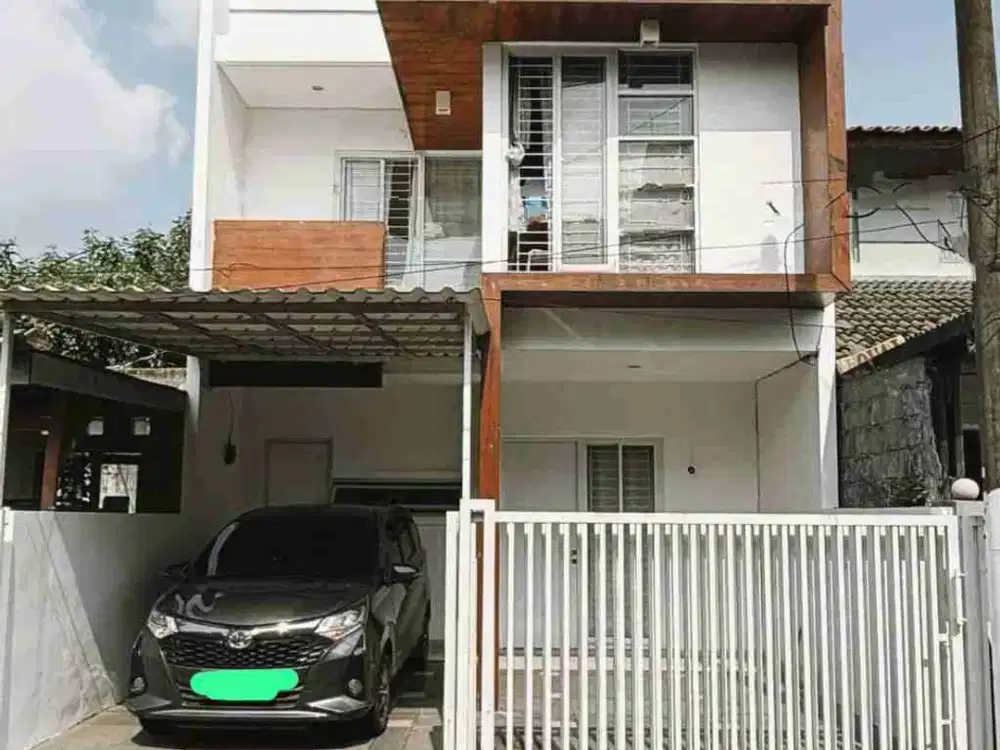 DIJUAL RUMAH TERAWAT 2 LANTAI DI GRAHA BINTARO DEKAT CLUSTER EMERALD DAN RSPI