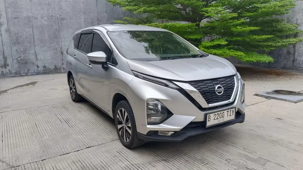 LIVINA VE MATIC 2019