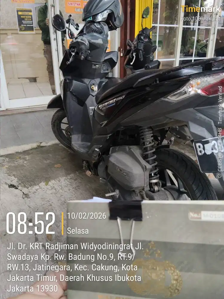 Di Jual Cepat Honda Vario Hitam 2015 150 cc Km dikit