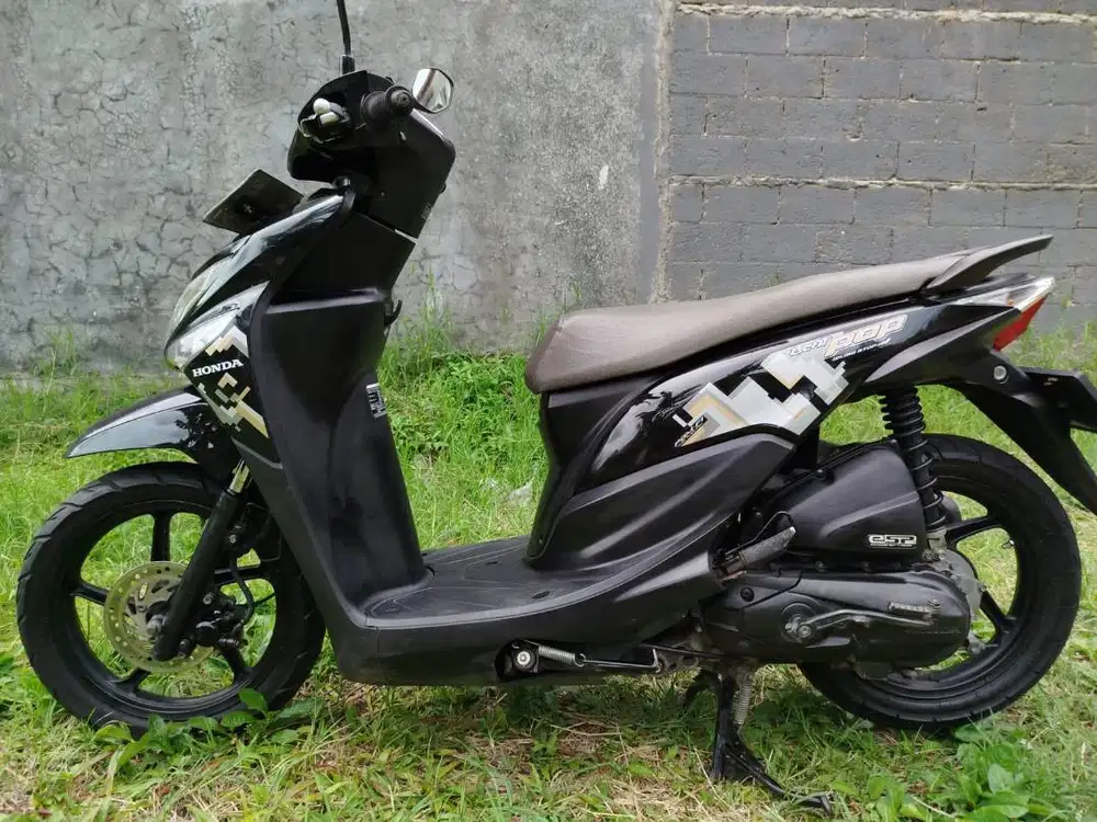 Honda BEAT Pop ESP 2017 Mulus kinclong lengkap
