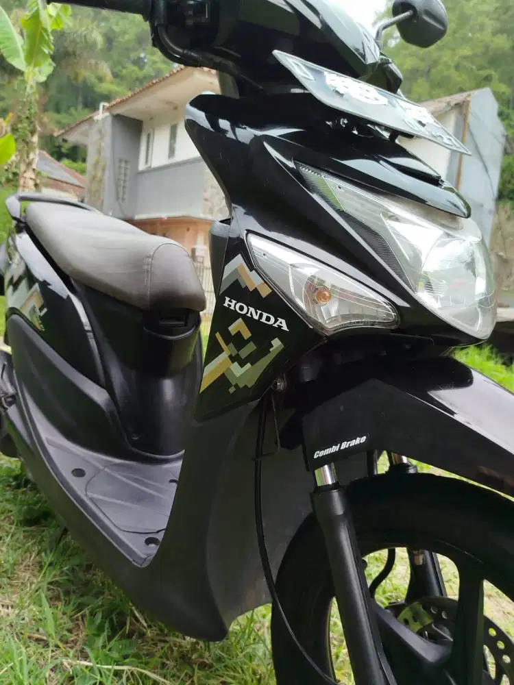 Honda BEAT Pop ESP 2017 Mulus kinclong lengkap