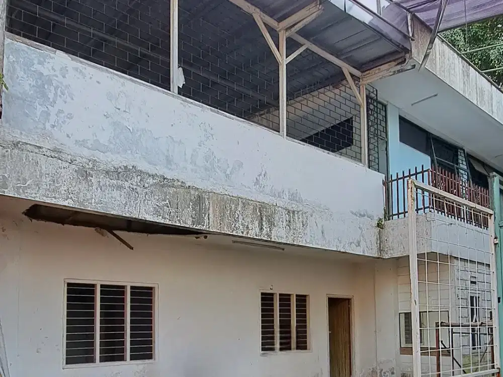 Sewa Bangunan Komersial Strategis di Jalan Pahlawan, Bondongan - Bogor