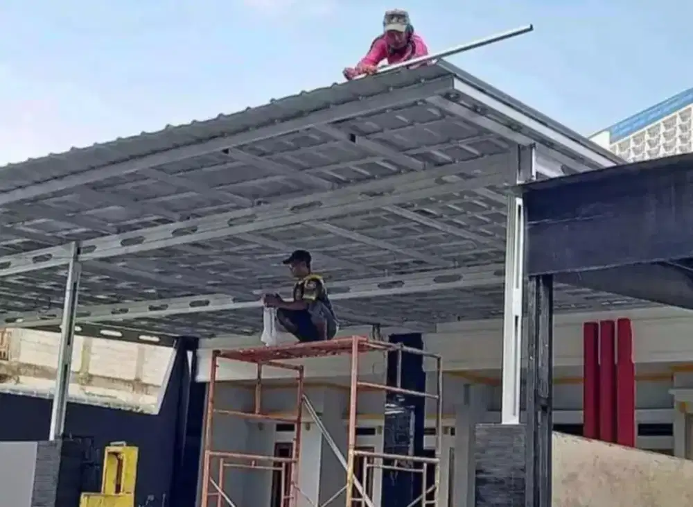 Tukang dan perbaikan atap bocor terdekat