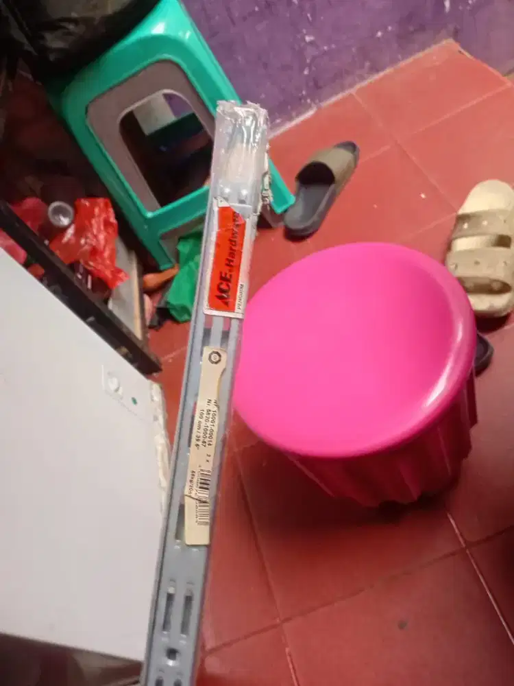 Rak dinding ace hardware 100cm