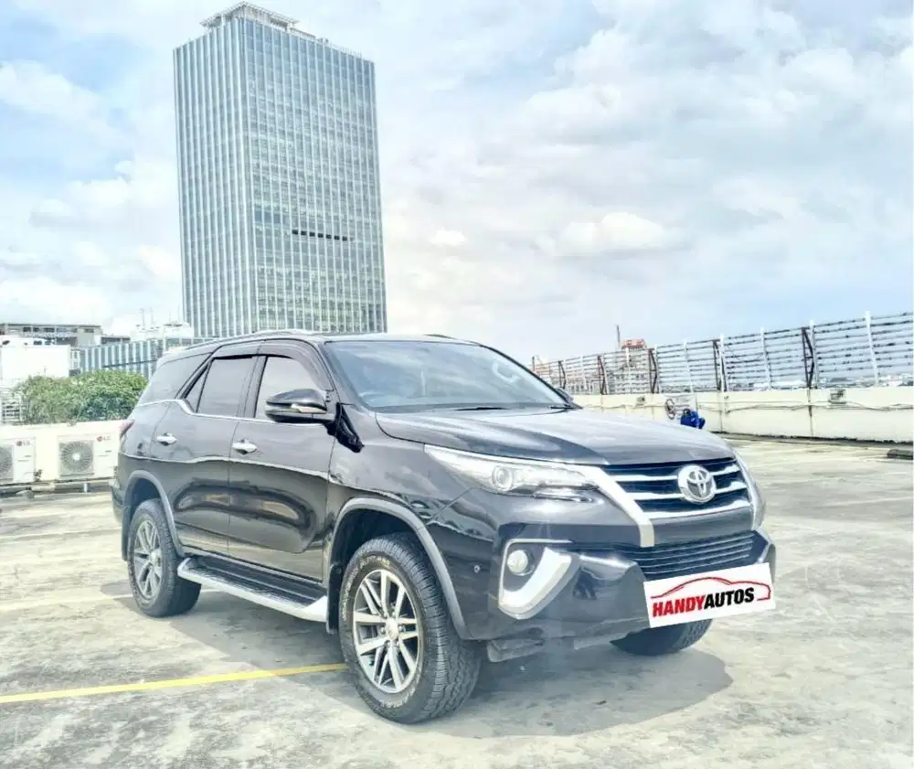 Toyota Fortuner VRZ Tahun 2017 Automatic Hitam metalik