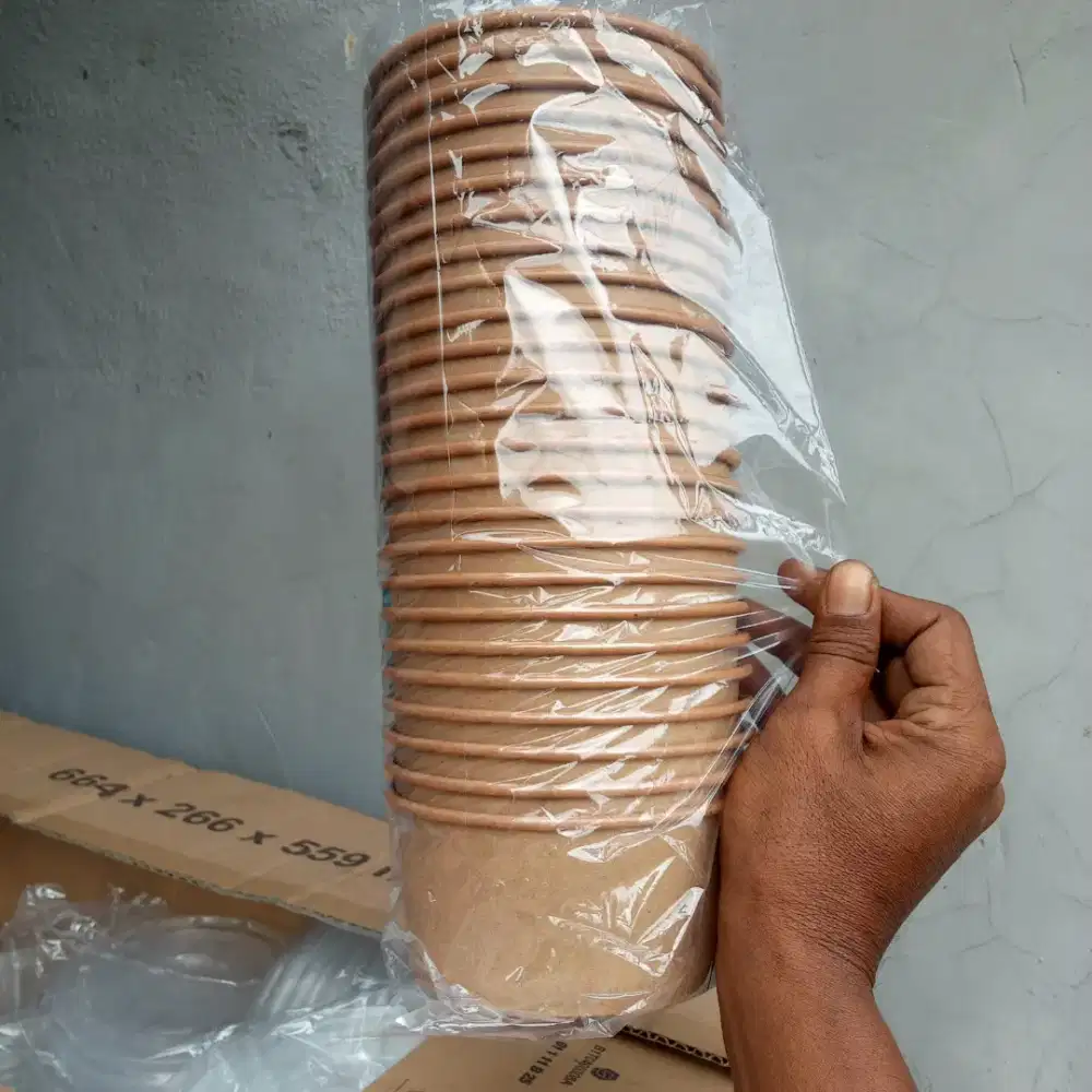 Mangkuk cup masih baru.sisa acara.