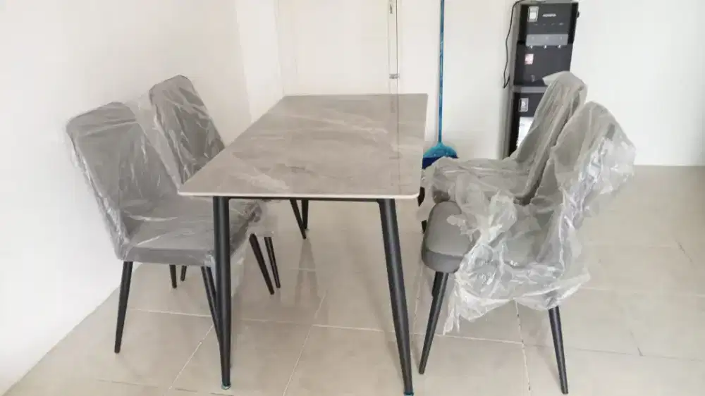 PROMO SET MEJA MAKAN MARMER 4 KURSI HARGA TERMURAH GRATIS ANTAR