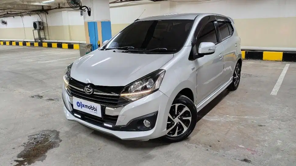 TDP 5,JT,  Daihatsu Ayla 1.2 R Bensin-MT Silver 2018