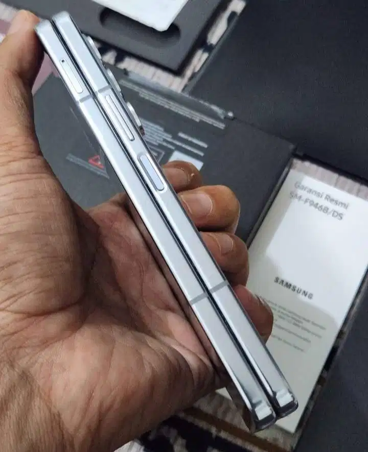 Samsung z fold 5 12/256 mulus no minus