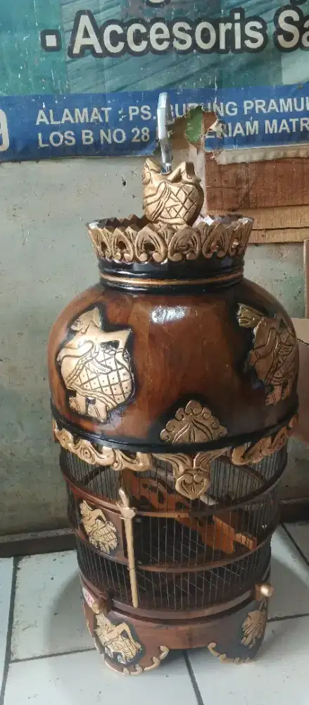 Sangkar ukir semar