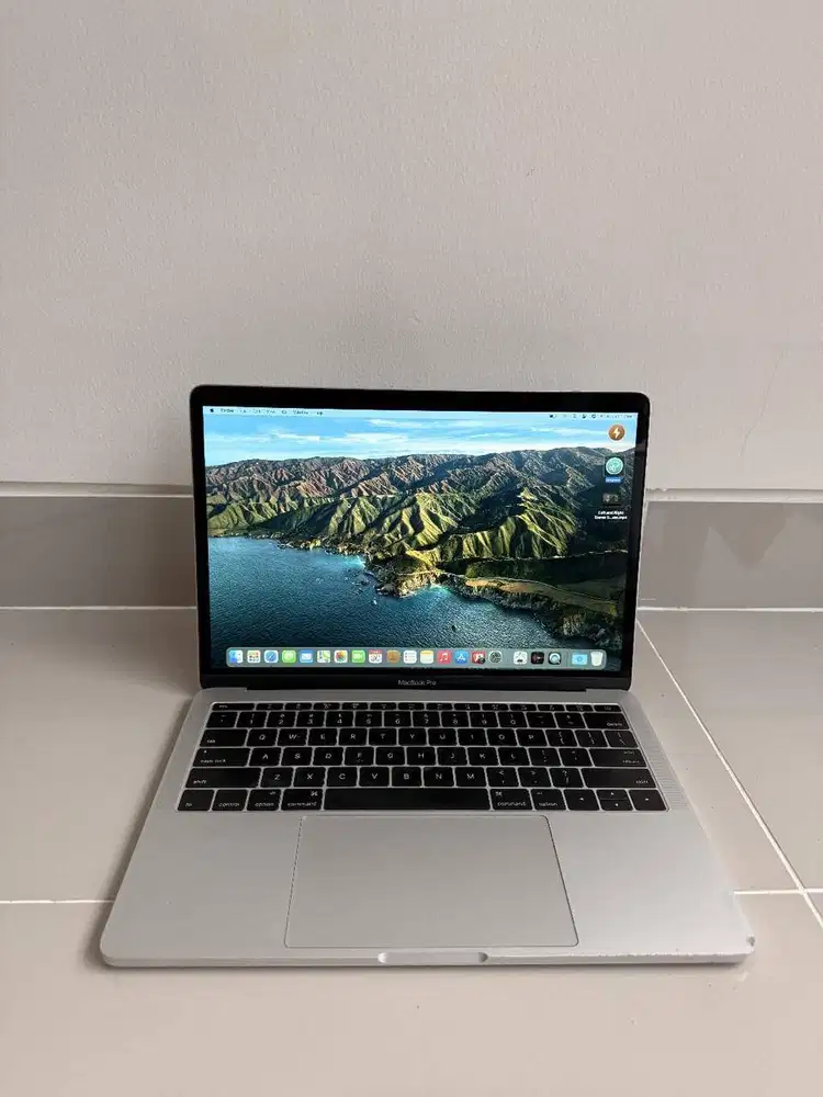 FOR SALE! MACBOOK PRO 13 2016 i5 8/256GB UNIT+CHARGER ORI