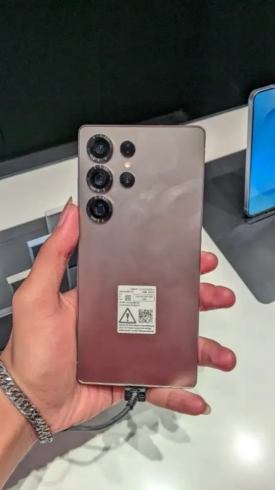 Samsung Galaxy S25 Ultra Promo Cicilan Bunga 0% Free Biaya Admin