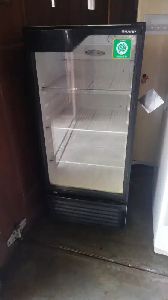 Showcase Sharp Eks Cafe Mulus siap Pakai