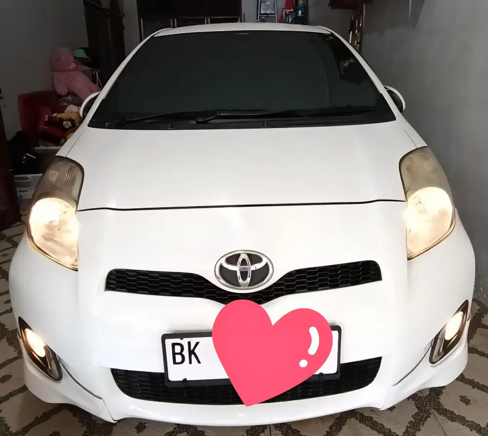 Toyota Yaris 2012 Bensin A/T E