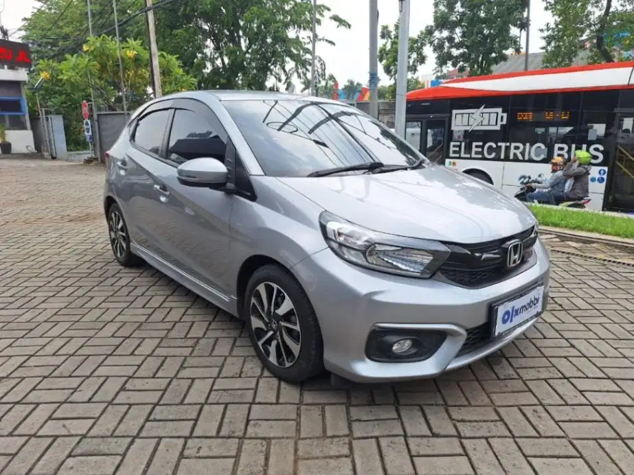DP MURAH Honda Brio 1.2 RS Bensin-AT 2022 Abu-Abu CJYZB