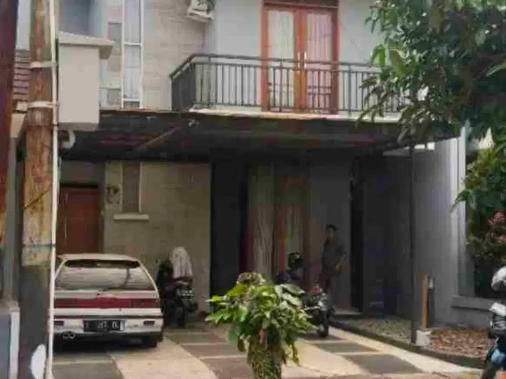 Rumah Siap Huni Dalam Cluster Di Cikutra Kota Bandung