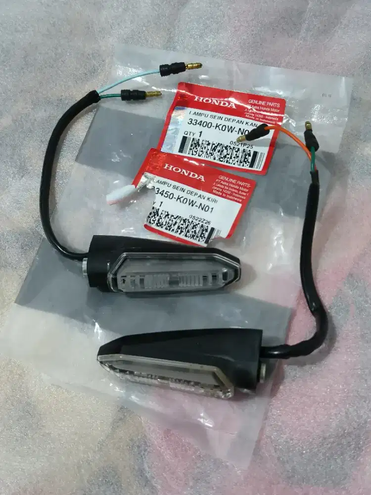 Lampu Sein depan kanan-kiri ADV Original AHM
