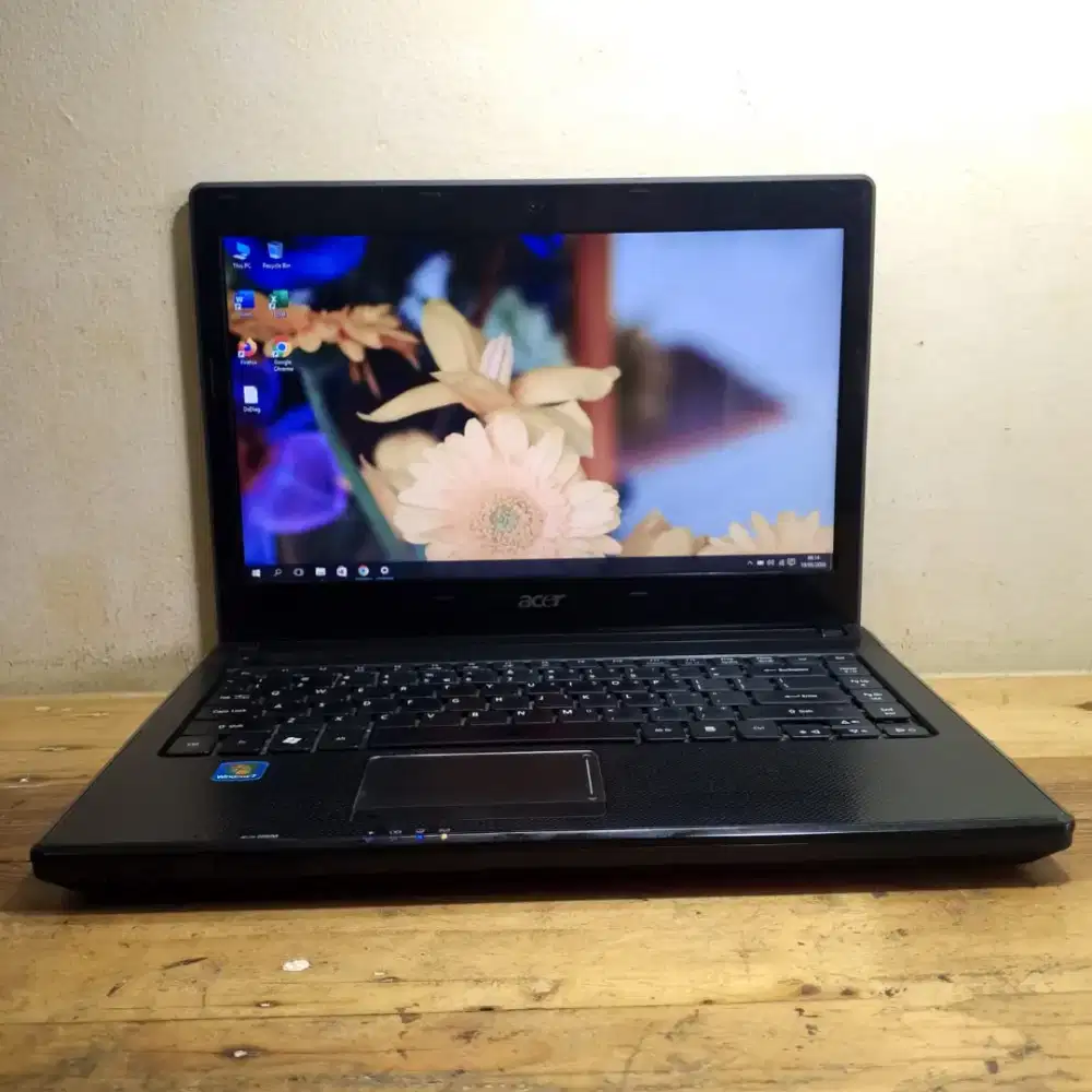 Laptop murah Acer core i3 Ram 4 GB