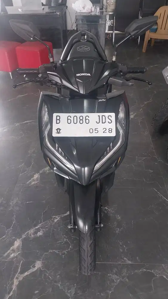 VARIO 125 TAHUN 2023 LOW KM