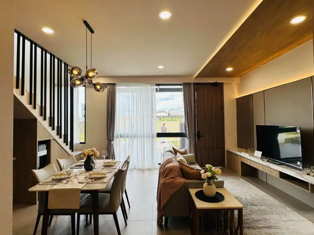 HANYA 1 M-AN DAPAT RUMAH LOKASI PALING STRATEGIS BSD SELANGKAH KE MALL,SEKOLAH,TOL!