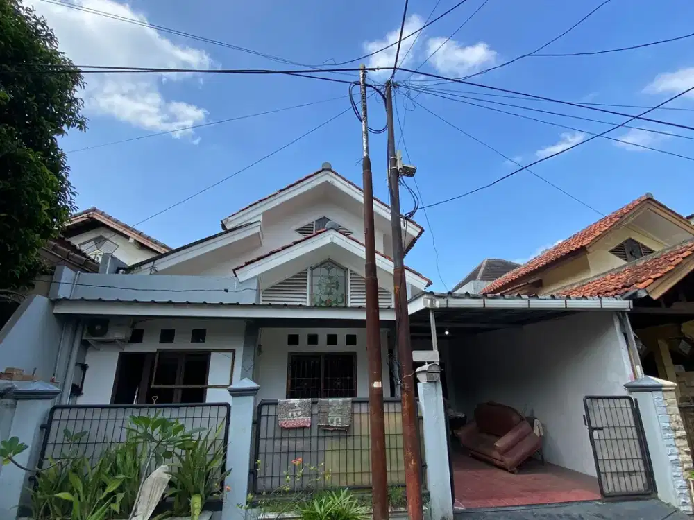 Rumah LT 135 Akses Dekat Mall Ciputra Cibubur Hadap Selatan J-42018