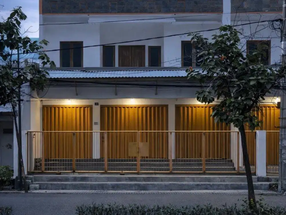 DISEWAKAN RUKO NGAGEL JAYA SELATAN