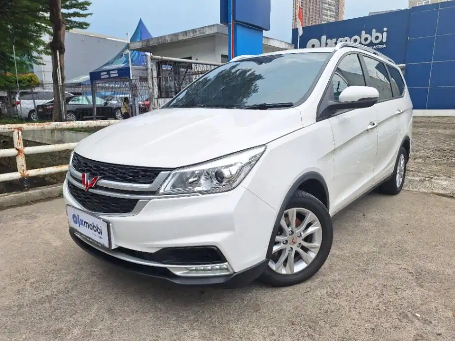 Like New TDP 8JT - Wuling Cortez 1.5S T Lux+ Bensin-AT 2022 Putih