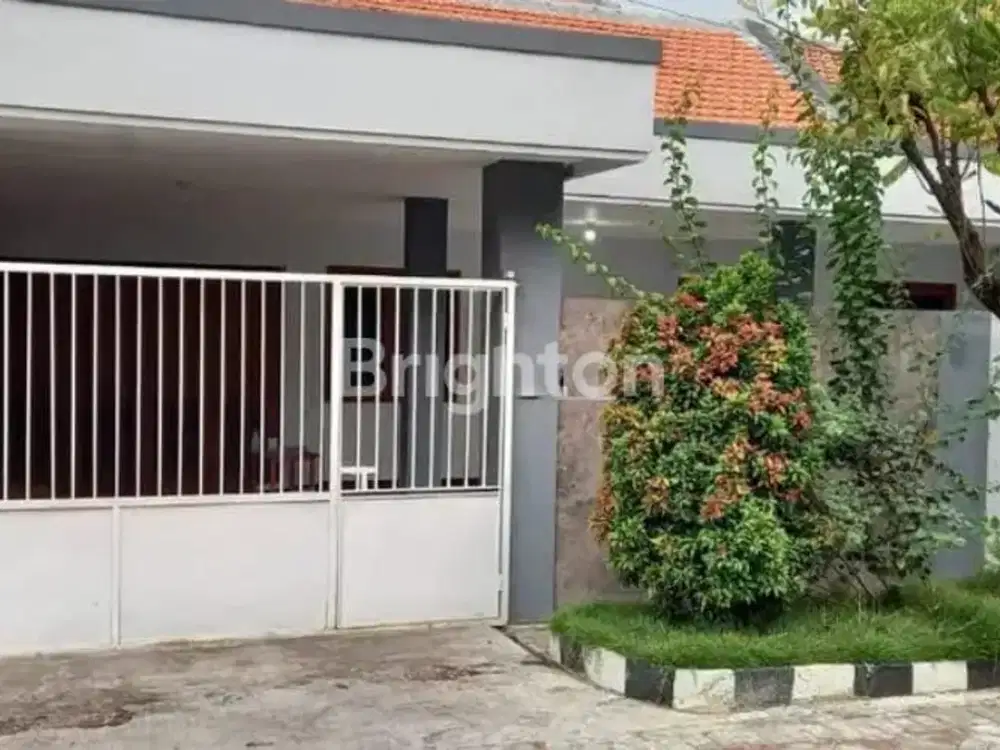 rungkut 2 lantai, luas 180m, cuma 1,5M