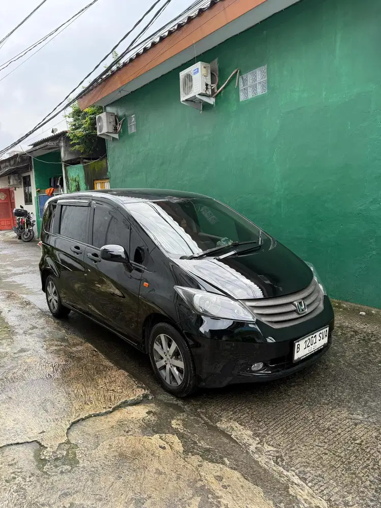 Honda Freed 2009 Bensin