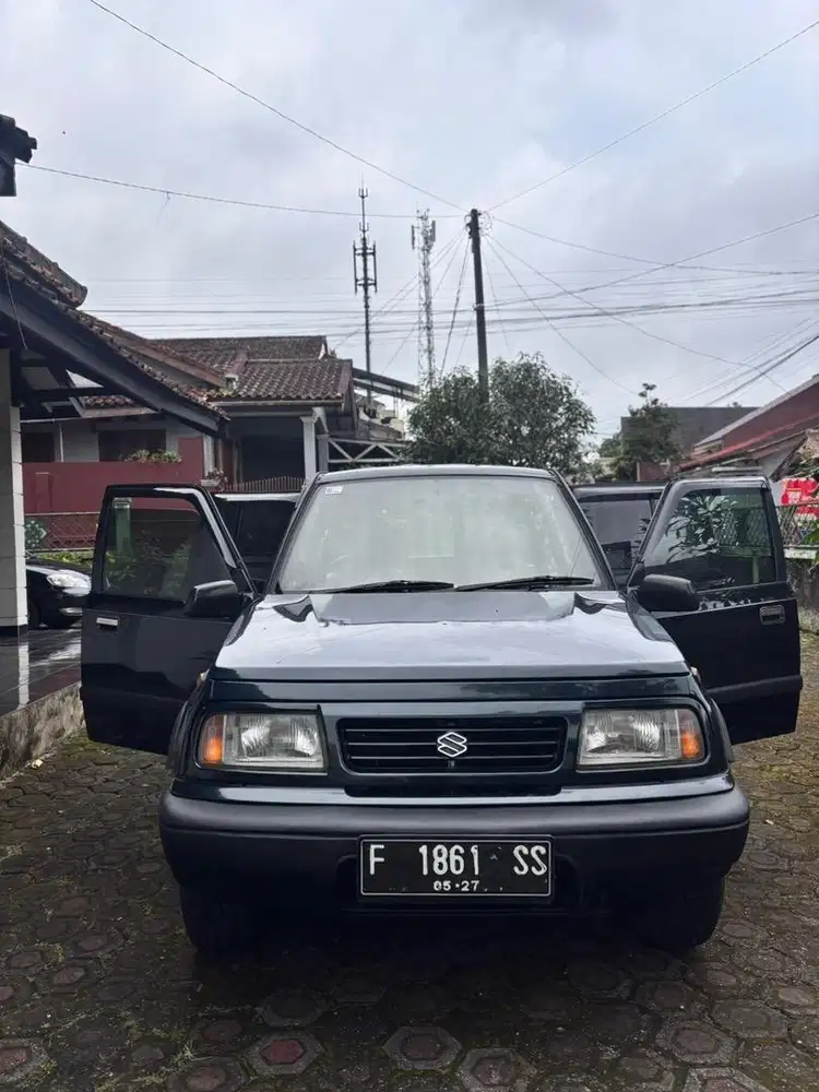 suzuki escudo 1997