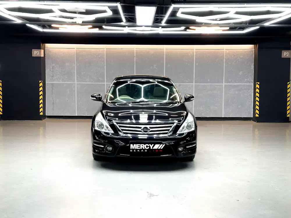 Warna Hitam Low KM !! Nissan Teana Bensin Tahun 2013