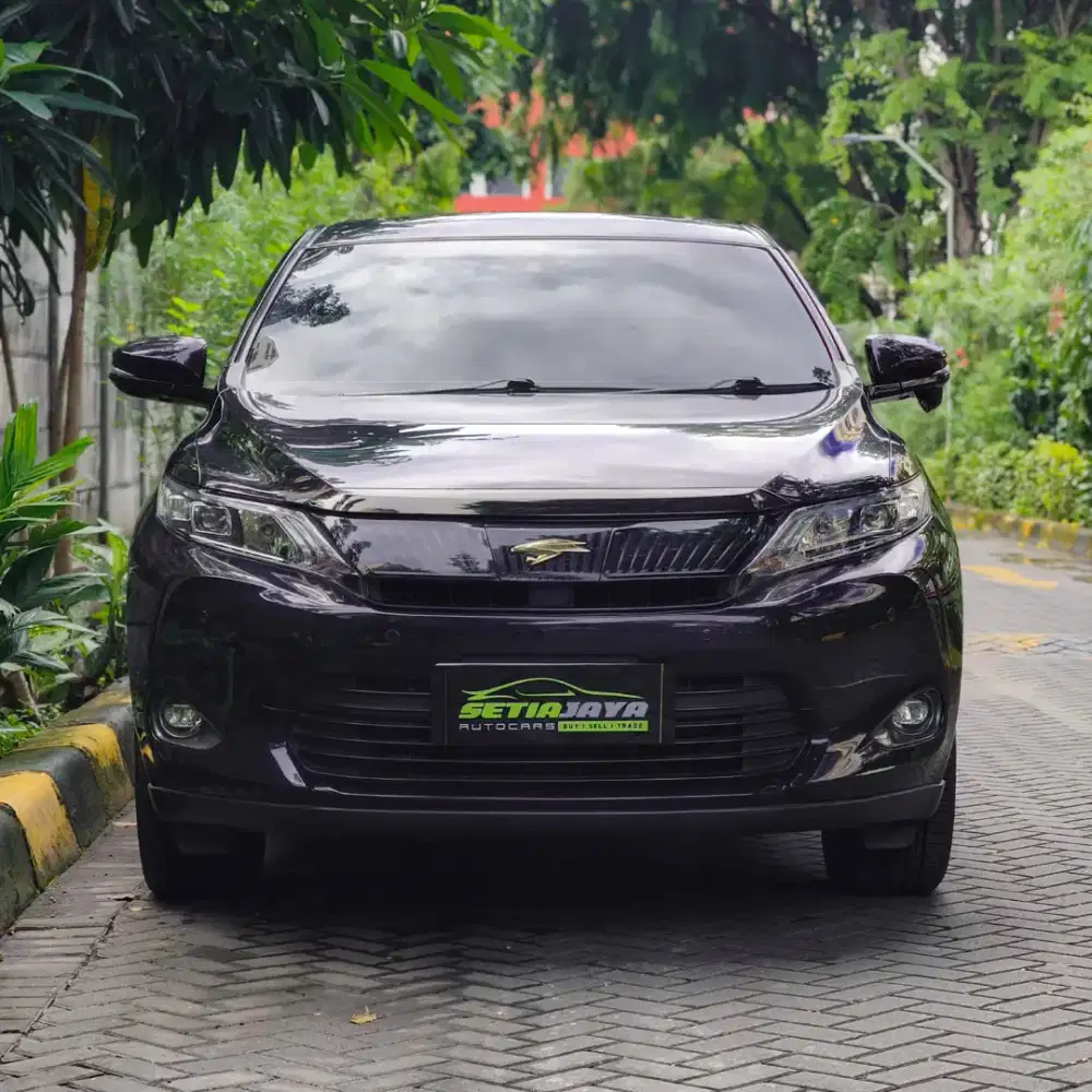 Toyota Harrier 2000cc at 2015